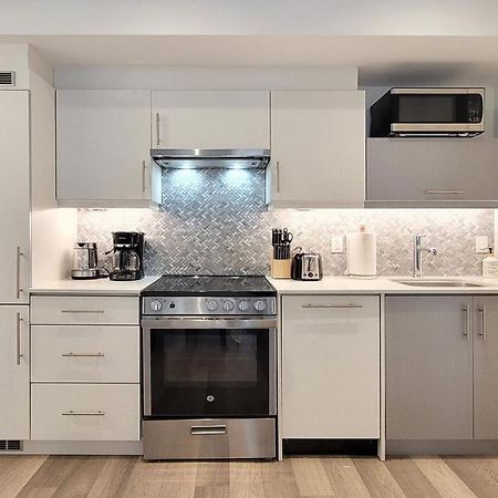 Lovely 3 Bedrooms In University Of Τορόντο Εξωτερικό φωτογραφία