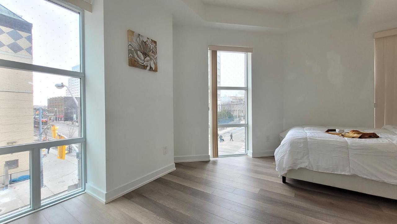 Lovely 3 Bedrooms In University Of Τορόντο Εξωτερικό φωτογραφία