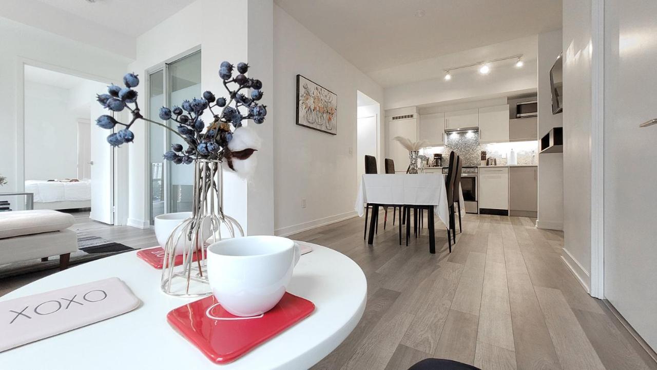 Lovely 3 Bedrooms In University Of Τορόντο Εξωτερικό φωτογραφία