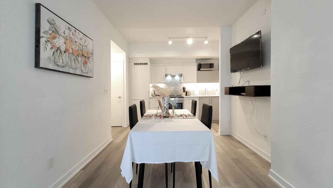 Lovely 3 Bedrooms In University Of Τορόντο Εξωτερικό φωτογραφία