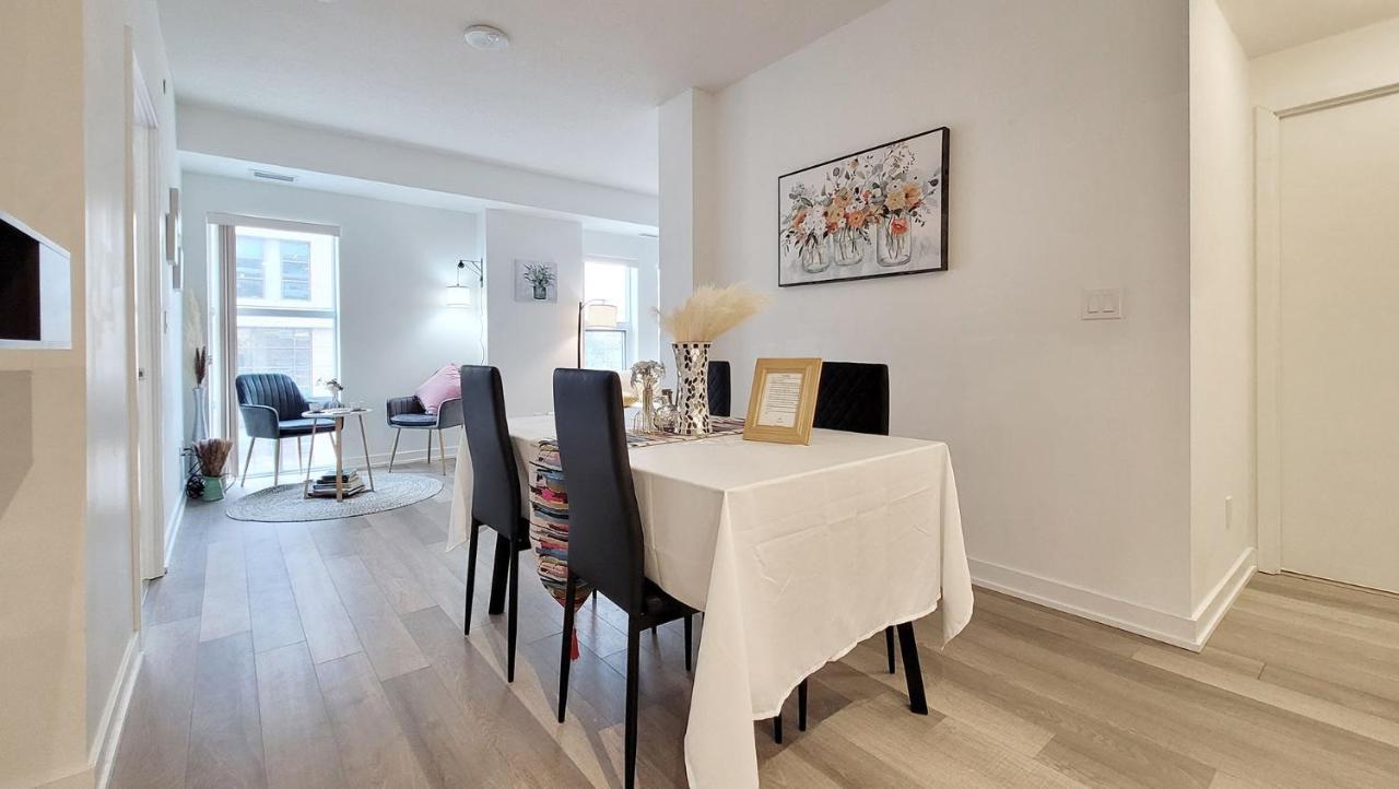 Lovely 3 Bedrooms In University Of Τορόντο Εξωτερικό φωτογραφία