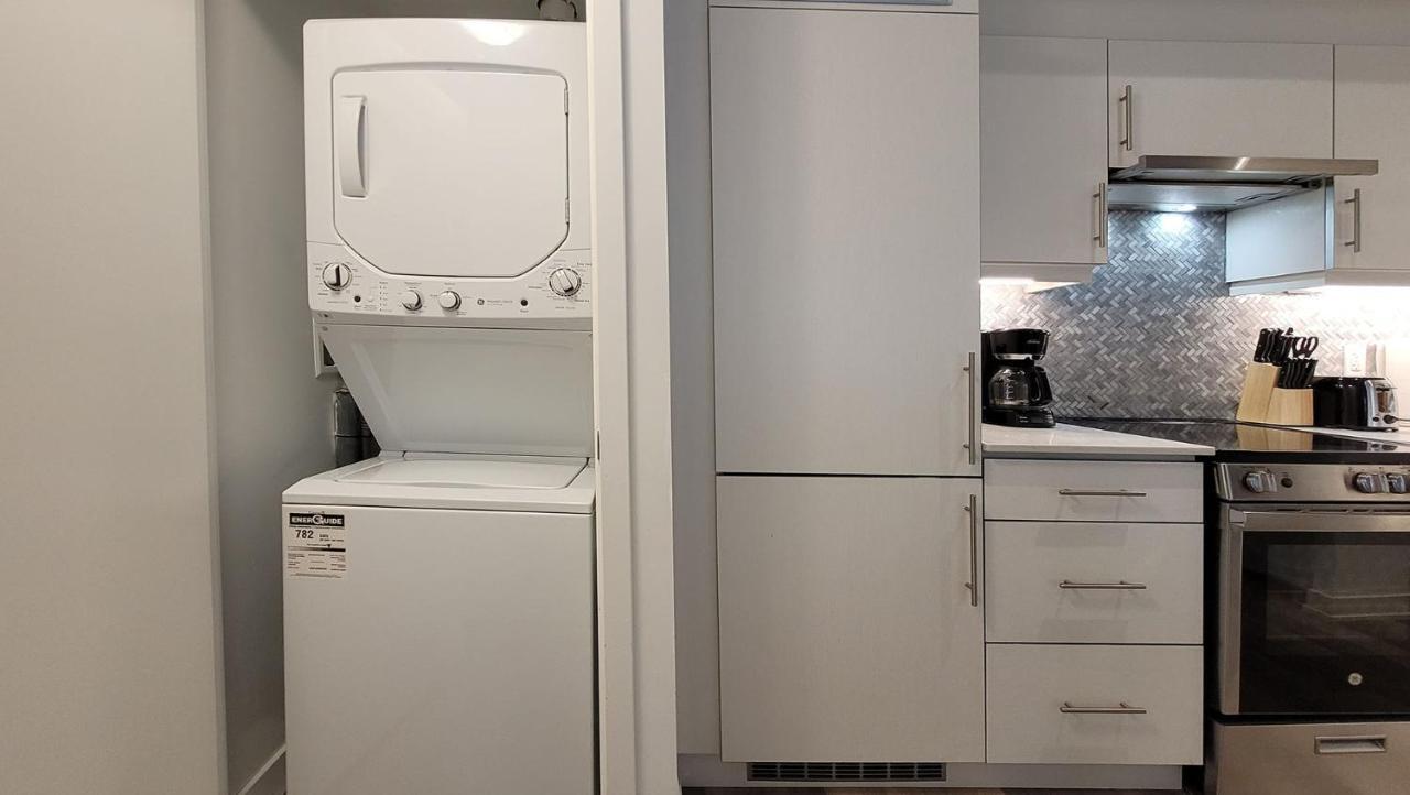 Lovely 3 Bedrooms In University Of Τορόντο Εξωτερικό φωτογραφία