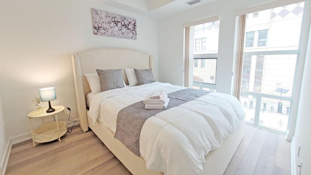 Lovely 3 Bedrooms In University Of Τορόντο Εξωτερικό φωτογραφία